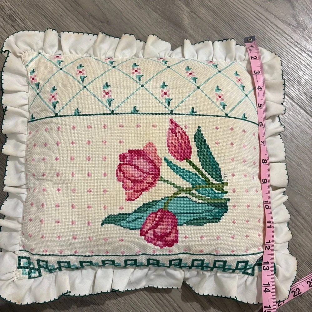 Vtg‎ Floral Cross-Stitch Needlepoint Tapestry Pillow Easter 15x16 Cottagecore